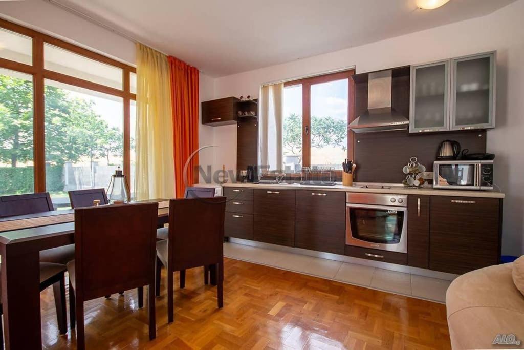 הוילה אהלוי Generaator House מראה חיצוני תמונה